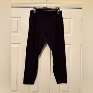 Used black lululemon align leggings. Size 12. 25in. Pilling between thighs.